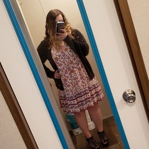 Sleeveless floral Dress